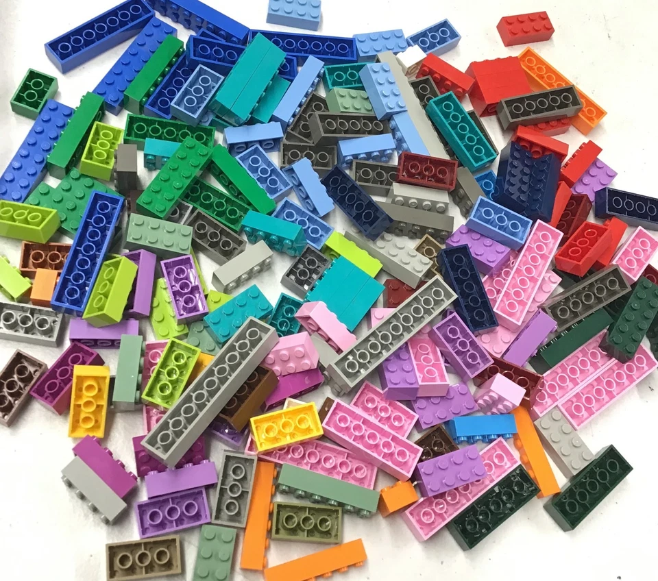 LEGO LARGE LOT OF BASIC BUILDING BRICK PIECES MIXED COLORS AUTHENTIC - Image 1 of 1