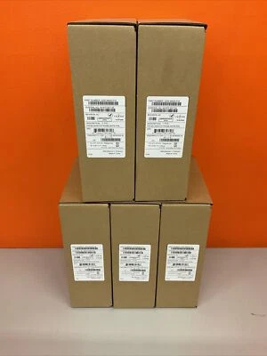 New Poly VVX 501 Skype 12 Line Media Phone - Black 2200-48500-019 - Image 1 of 4