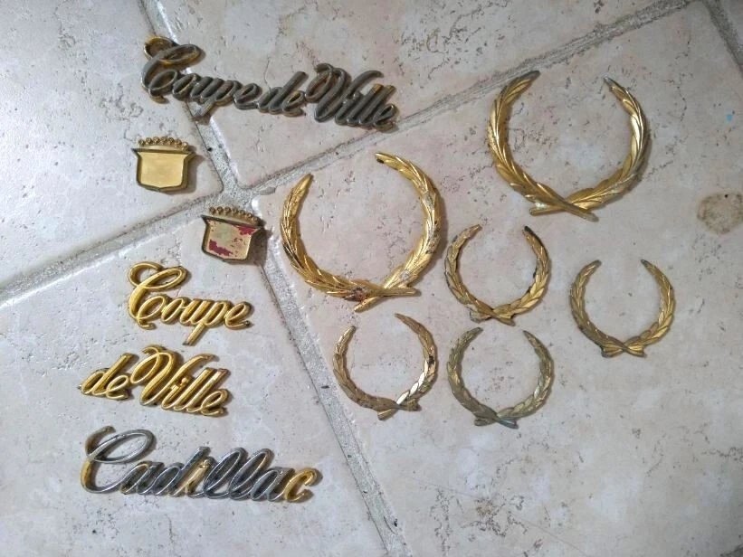 1980s 90s Vintage CADILLAC Coupe de Ville CREST WREATH EMBLEM BADGE LOT - Image 1 of 1