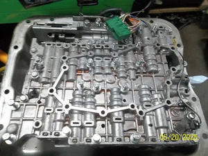 Valve body assembly 5 Speed automatic '09 Kia Borrego 3.8L - Picture 1 of 15