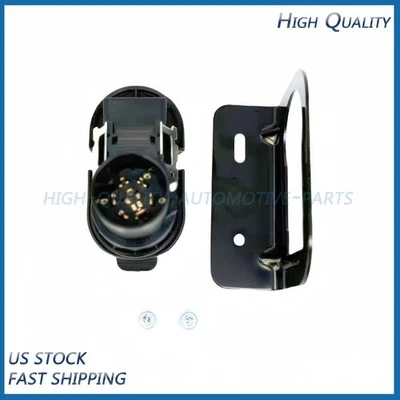 Enchufe de remolque de parachoques trasero para Chevrolet Silverado 1500 LD 1500 2014 Foto 1 de 4