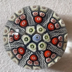 Vintage Strathearn Millefiori 8 Spoke Cartwheel Latticino Glass Paperweight . - Picture 1 of 10