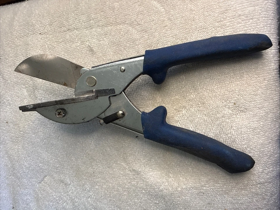 Easy Cutter Ultimate Hobby And Craft Tool Midwest Products Foto 1 de 4