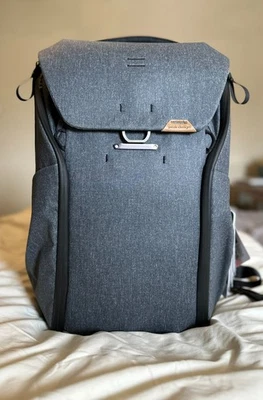 New Peak Design Everyday Backpack 30L with Peak Design Rainfly - Charcoal - Image 1 of 4