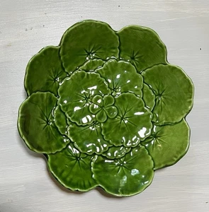 4 Faiancas Belo Portugal Majolica Geranium Leaf Green Salad/Dessert Plates - Picture 1 of 9