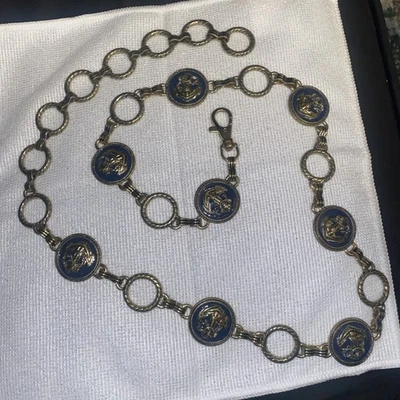 "Cinturón de cadena de anclaje esmaltado azul marino tono dorado de colección 36"" - 28"" cintura náutica para mujer" Foto 1 de 4
