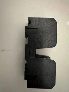 Bussmann BCM603-1C Fuse Block - Picture 1 of 4