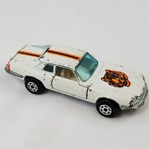 Vintage 1979 Yatming Jaguar XJS # 1076 Diecast Car Chicago Bears Hong Kong 1:64 - Picture 1 of 8