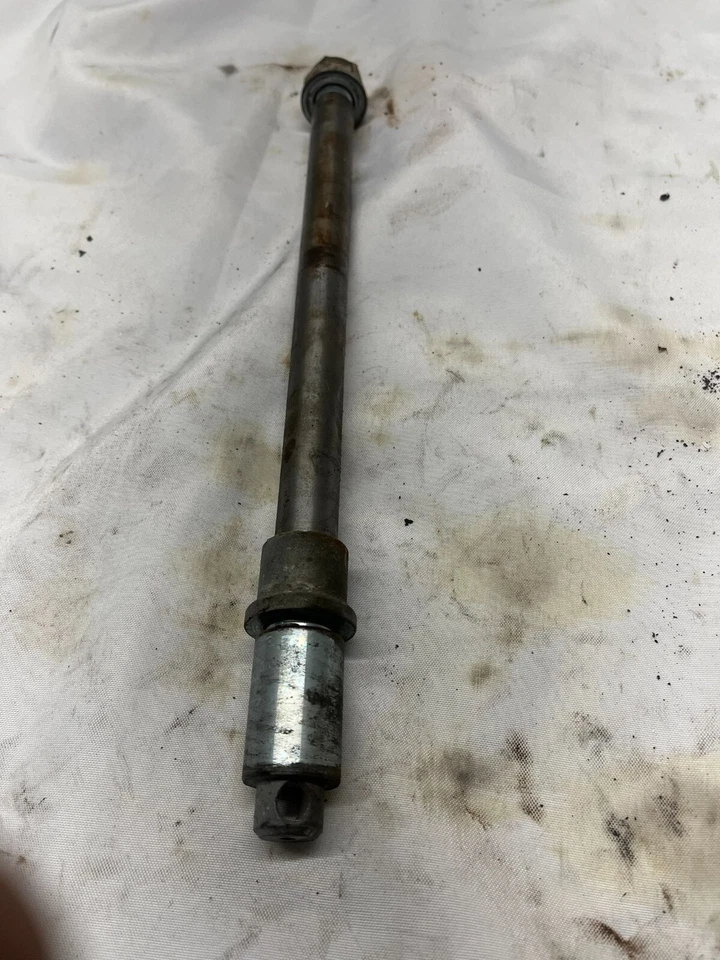 Honda Magna VF700 VF 700 1985 perno de eje Foto 1 de 4