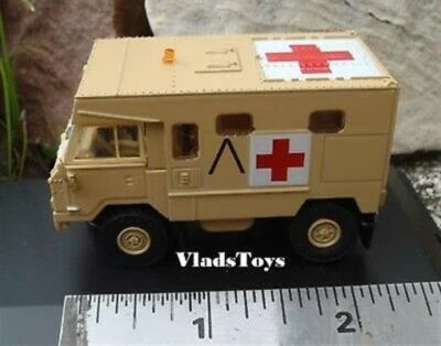 Oxford Military 1/76 Land Rover 101FC Ambulance British Army Iraq 76LRFCA001 - Image 1 of 4