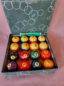 Palline da biliardo Aramith vintage con scatola 2 1/4" set completo made in Belgium - Foto 1 di 7