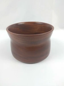 Osage Orange Handgedrechselte Schale des Künstlers Mel Johnson signiert auf 2010 - Bild 1 von 10