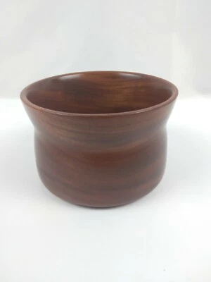 Cuenco naranja torneado a mano Osage por el artista Mel Johnson firmado con fecha 2010 Foto 1 de 4