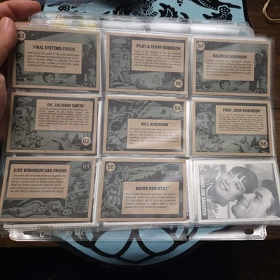 2005 THE COMPLETE LOST IN SPACE Rittenhouse EXPANSION Set 56-110 Rare - Image 1 of 4