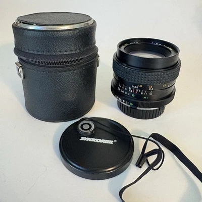 Zykkor MC Auto 1:2.8 f=28mm Lens w/ Caps & Case - Image 1 of 4