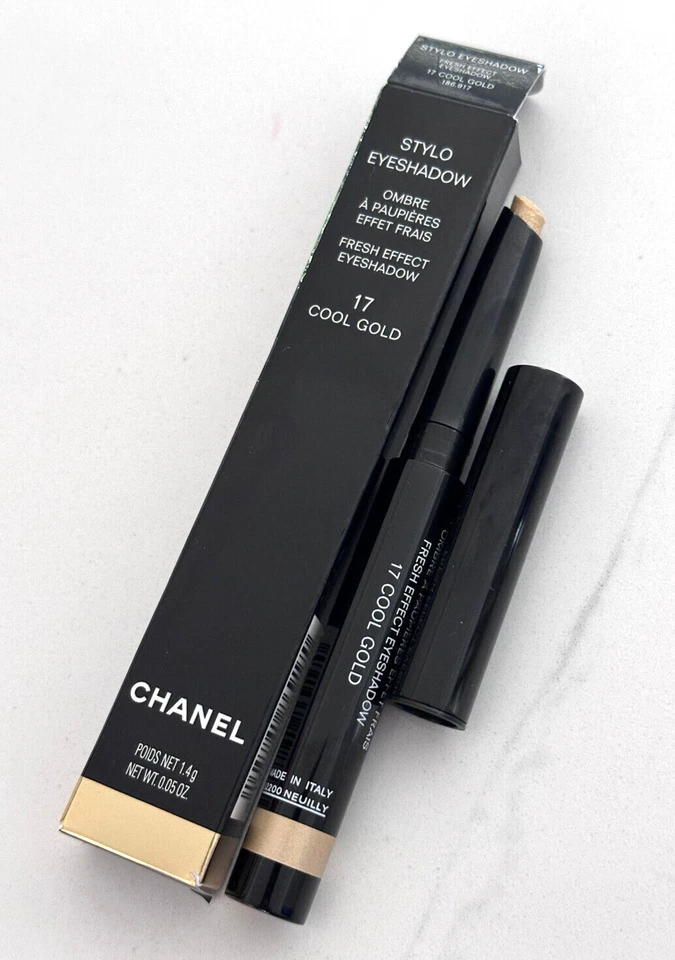 Sombra de ojos Chanel Stylo efecto fresco sombra de ojos 17 ORO FRÍO Foto 1 de 1