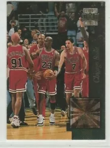 1995-96 Topps Stadium Club Michael Jordan Golden Moments #GM3 Rodman Kukoc Bulls - Imagen 1 de 2