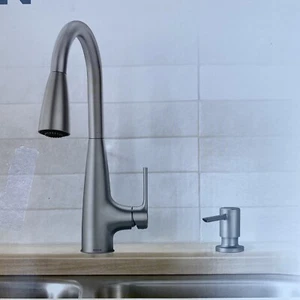 Moen Haelyn 87627SRS Stainless 1-Handle High Arc Kitchen Faucet.MSRP $476.70 - Picture 1 of 8