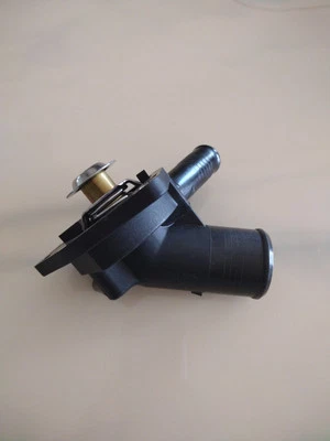 TERMOSTATO LAND ROVER RANGE ROVER SPORT LR3 LR005765 4624378 Foto 1 de 4