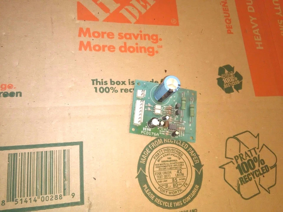 arcade pcb yuvo #pcd176a untested #1 - Image 1 of 1