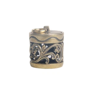 Essential Oil Diffuser Pendant Brass Aromatherapy Decorative Necklace Pendant - Picture 1 of 9