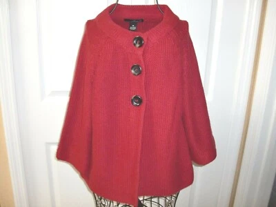 Women~WILLI SMITH~RED~COTTON/ACRYLIK NITTED~BUTTON DOWN~CARDIGAN SWEATER Size M - Image 1 of 4