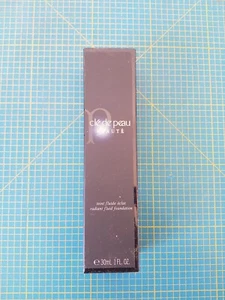 CLÉ DE PEAU BEAUTÉ Radiant Fluid Foundation Neutral - B10 30ml/ 89,99€