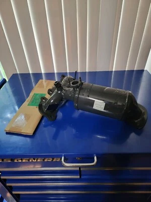 Convertidor catalítico con colector de escape integrado OPCT1009 Foto 1 de 3