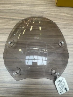 Подлинное дымчатое ветровое стекло Ducati Monster 821 & 1200 97180131A  - Изображение 1 из 4