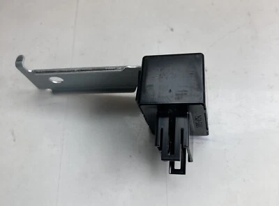 GENUINO TOYOTA OEM 81980-50030 PICKUP INTERMITENTE INTERMITENTE Nuevo Foto 1 de 2