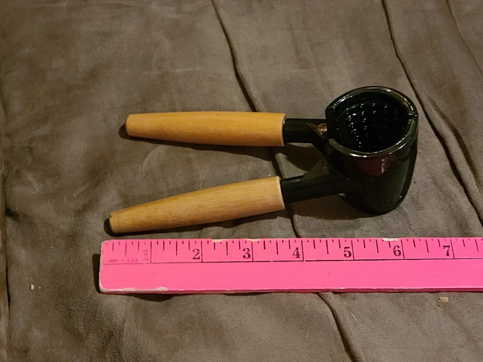 3 Pecan Nut Crackers - Image 1 of 1