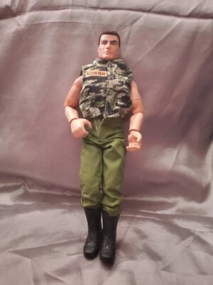 CABELLO SINTÉTICO MARRÓN ACTION MAN 1994 VINTAGE Foto 1 de 3