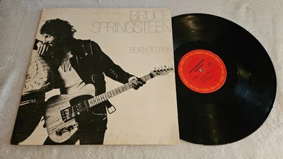 BRUCE SPRINGSTEEN BORN TO RUN PC33795 COLUMBIA GATEFOLD VINYL LP RECORD - Image 1 of 2