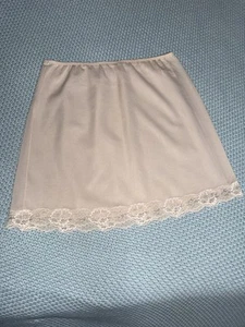 Vintage Lingerie Half Slip Juniors 24 Inch Waist Beige Sears nylon. Undergarment - Picture 1 of 7