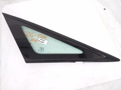 2020-2022 Toyota Avalon passageiro traseiro direito quarto - Junta/vedação rasgada - Imagem 1 de 4