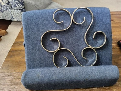 Remache de plata vintage de mediados de siglo moderno Foto 1 de 4