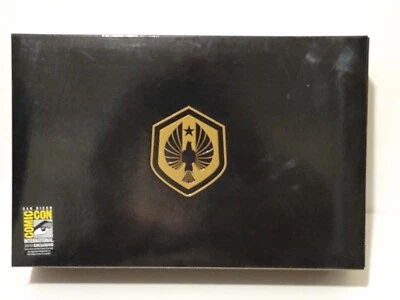 SDCC 2014 Neca Exclusivo Pacific Rim "Créditos finales" Jaeger Paquete de 3 Figuras Nuevo Foto 1 de 4