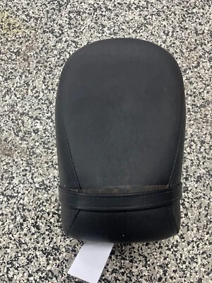 Asiento de pasajero trasero genuino OEM 99-03 Kawasaki Vulcan VN 1500 53001-1807 Foto 1 de 4