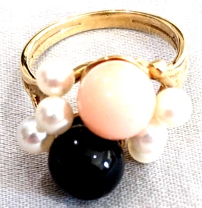 Solid 14K Gold Coral, Onyx & Pearl Ring 4.3 Grams Size 6 ~100s MORE IN MY STORE~ - Picture 1 of 9