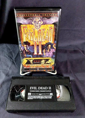 Evil Dead II Collector's Edition  (VHS, 2000) See Description Plays Perfectly! - Image 1 of 2