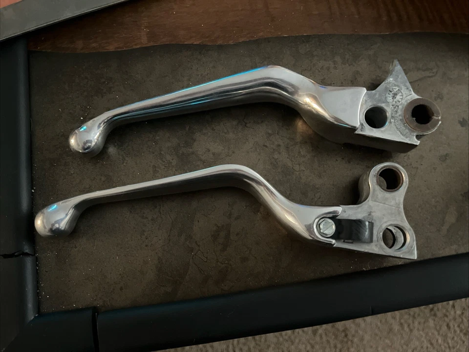 Harley Davidson Road King Classic OEM 1998 kit de palanca de mano Foto 1 de 1