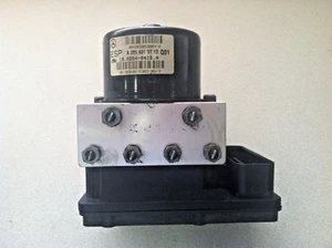 Mercedes-Benz W203 C230 2001-2007 ~ bomba ABS ~ A0044312512 - Imagen 1 de 5