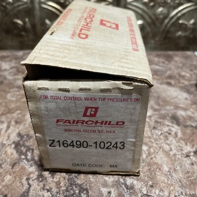 REGULADOR DE PRESIÓN NEUMÁTICO FAIRCHILD MODELO 10 Z16490-10243 Foto 1 de 4