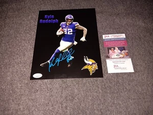 Kyle Rudolph Signed 8x10 Jsa Minnesota Vikings - Picture 1 of 1