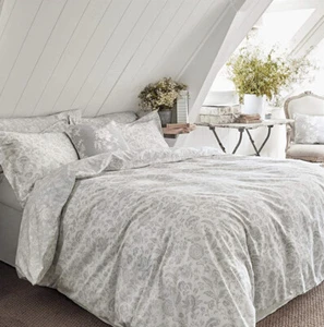 Cabbages & Roses London Darcy Rose King Sheet Set! Brand New! - Picture 1 of 8