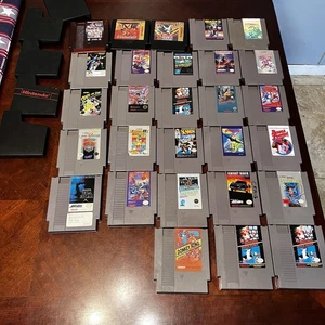 Lote NES De Colección - 28 Juegos - Mega Man 2 y 3 - Clásicos y Títulos Raros de Nintendo - Imagen 1 de 6