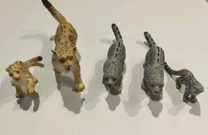 Vintage Animal Safari Ltd Spielfiguren, Schneeleopard Snow Cub 5 Figuren - Bild 1 von 4