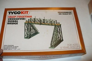 Tyco Kit Snap Together Crossover Signal Bridge Set Complete in Open Box - Picture 1 of 2