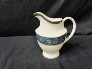 Royal Doulton Carlyle Creamer 5 1/4 " - Picture 1 of 2