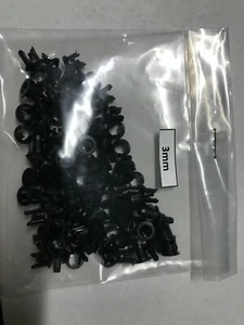 100 PC Black Plastic 3mm LED Clip Holder Display Mount Cases USA - Picture 1 of 2